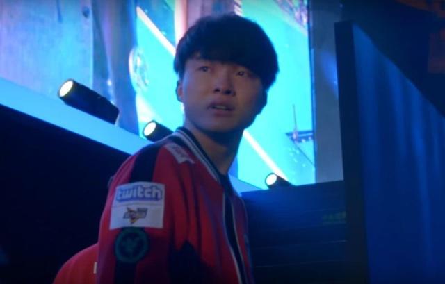 德扑锦标赛：解析“赞助商合同”对职业玩家在场上表现的影响。（德州扑克锦标赛：赞助合约如何影响职业牌手的赛场表现）